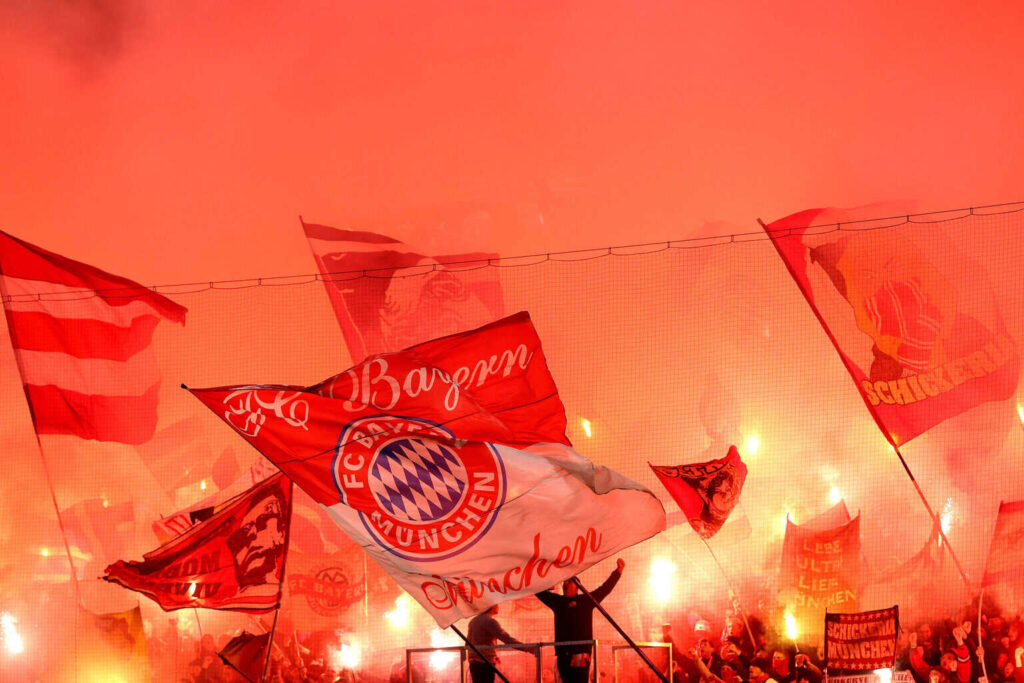 FC Bayern, Fans, Pyro