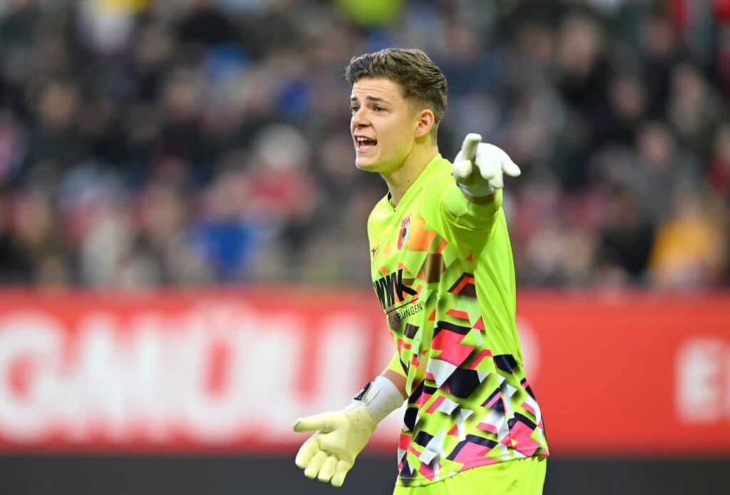 Finn Dahmen könnte für die DFB-Elf nachnominiert werden