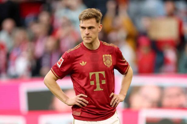 Die Vertragsgespräche mit Joshua Kimmich waren beim FC Bayern das zentrale Thema der vergangenen Monate. Nun gewährt der Vize-Kapitän Einblick in die Gespräche und klärt über die Komplikationen auf.