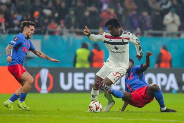 Kobbie Mainoo will Manchester United verlassen.