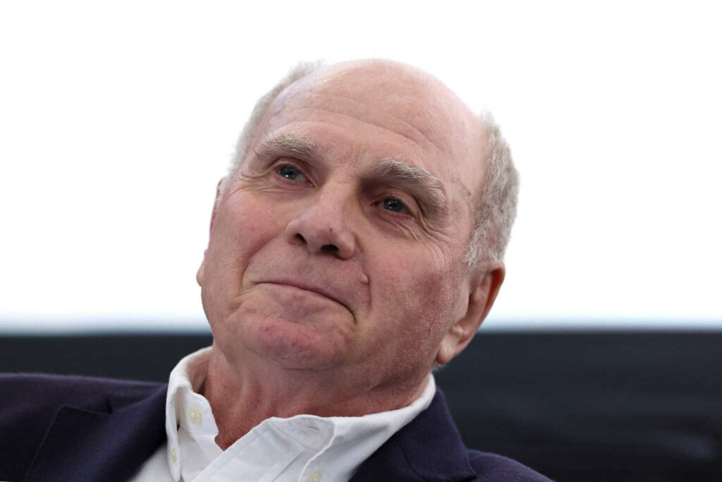 Uli Hoeneß kaufte Genossenschaftsanteile des FC St. Pauli