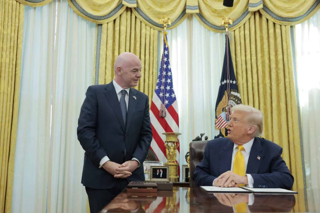 Gianni Infantino und Donald Trump planen die WM 2026.