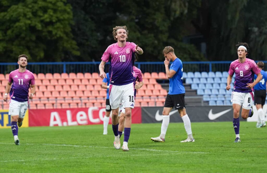 Nick Woltemade steht in der Startelf der U21