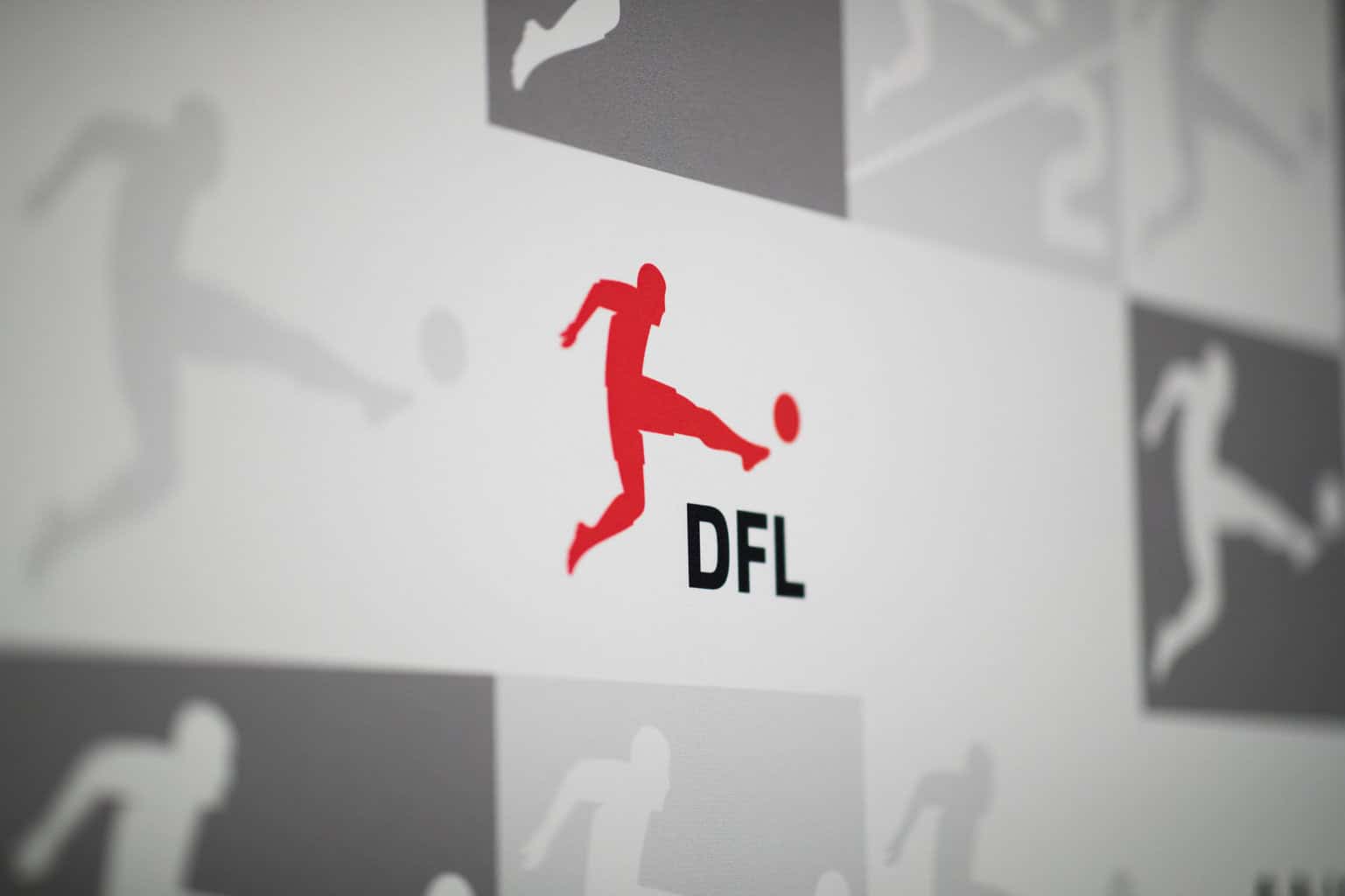 Lizenzvergabe für die neue Saison: Einige Klubs müssen Bedingungen erfüllen