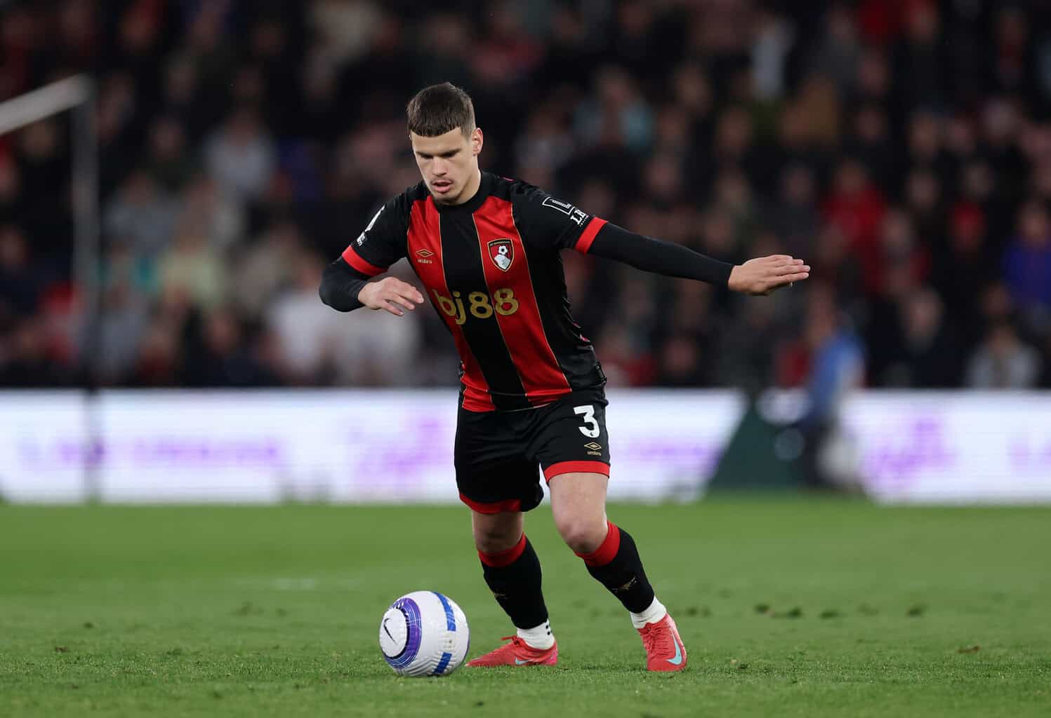 Liverpool, Real und ManCity: Prominenter Dreikampf um Milos Kerkez!