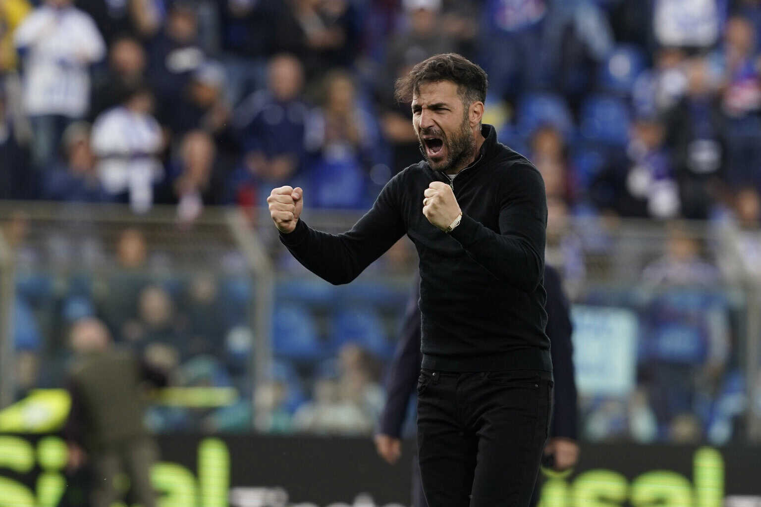 Wechselt Fabregas zu Topklub? Die Roma nimmt Kontakt auf!
