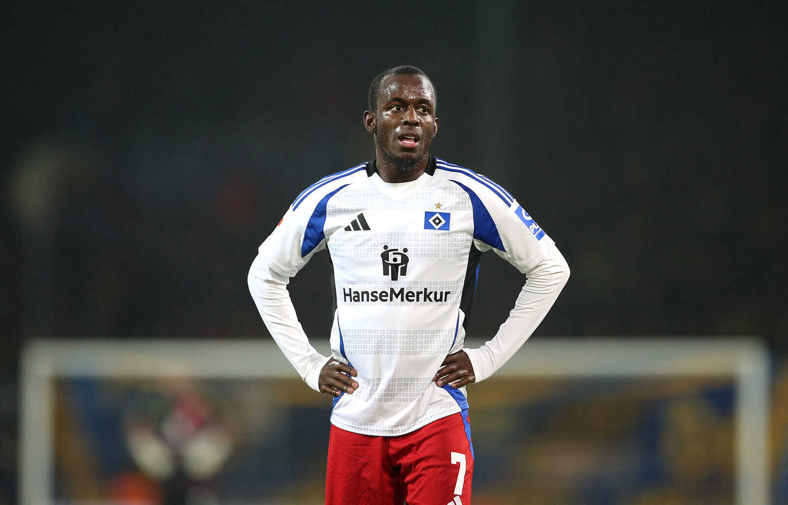 Riesenjubel im Volksparkstadion: Jean-Luc Dompe verlängert beim HSV!