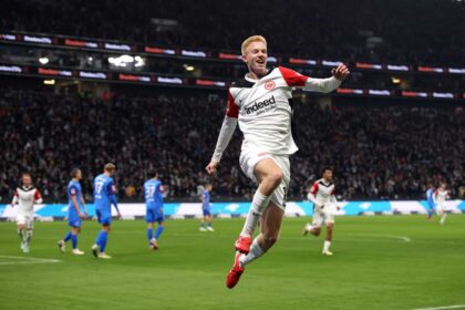 Hugo Larsson von Eintracht Frankfurt ist heiß begehrt