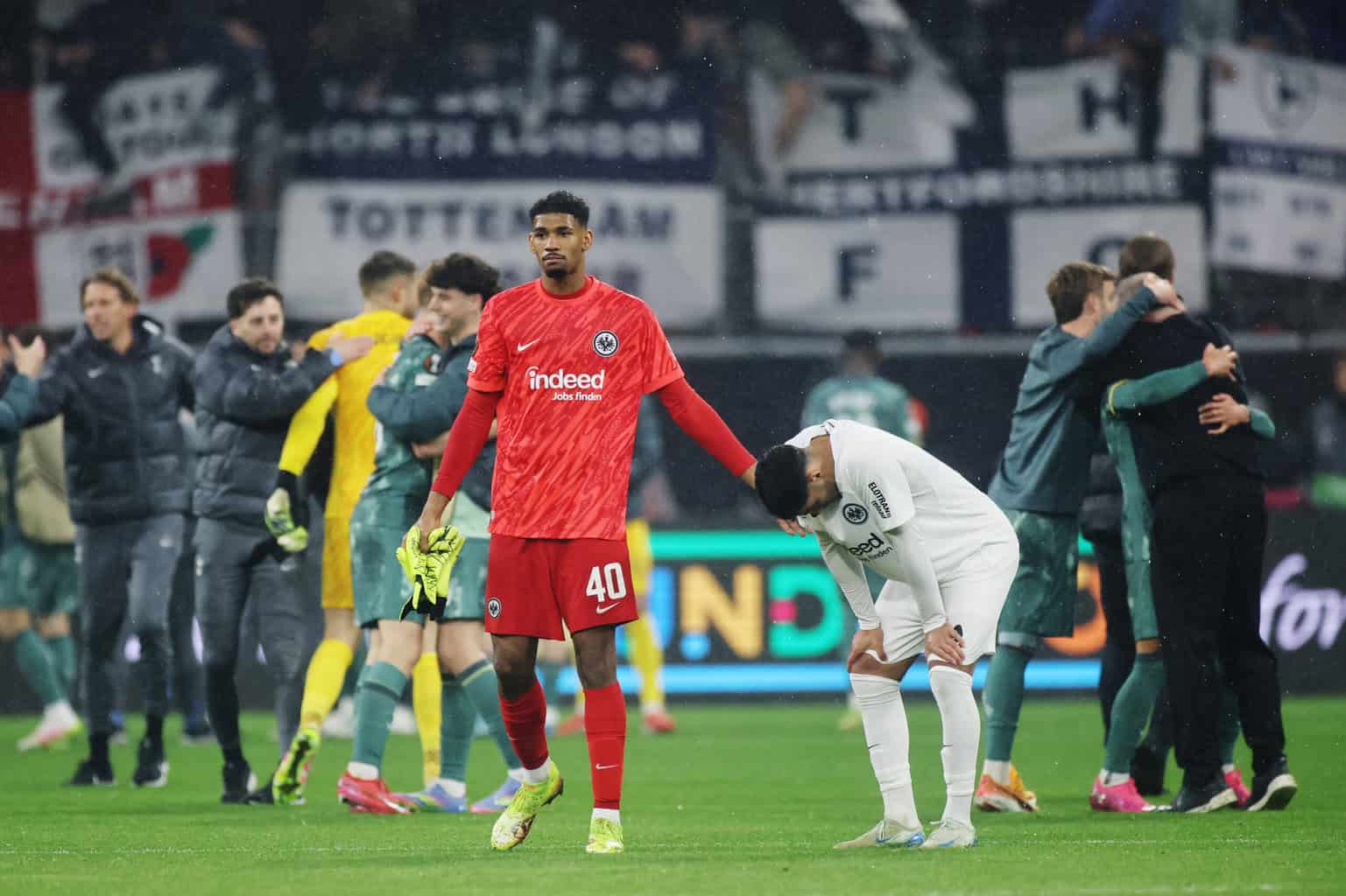 Eintracht-Schock: Torhüter Kaua Santos fällt mit Kreuzbandriss lange aus!
