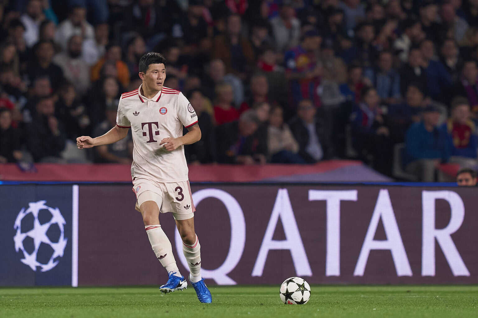 Bayern-Verteidiger Kim spricht über Achillessehnenprobleme. „Augen zu und durch“