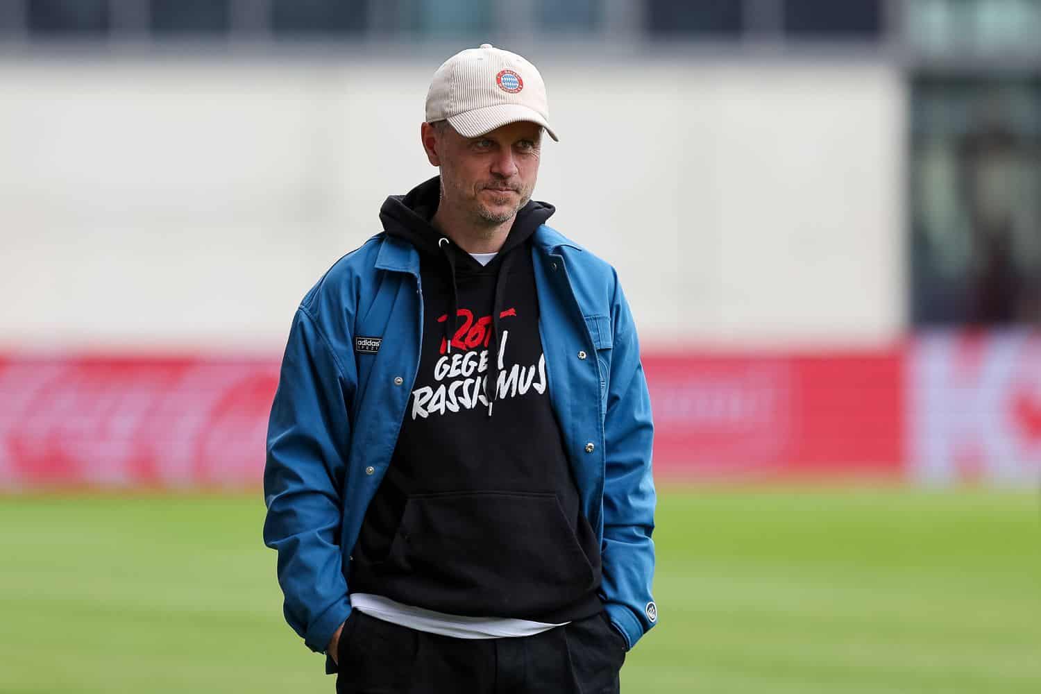 Überraschender Abschied beim FC Bayern: Alexander Straus geht im Sommer!