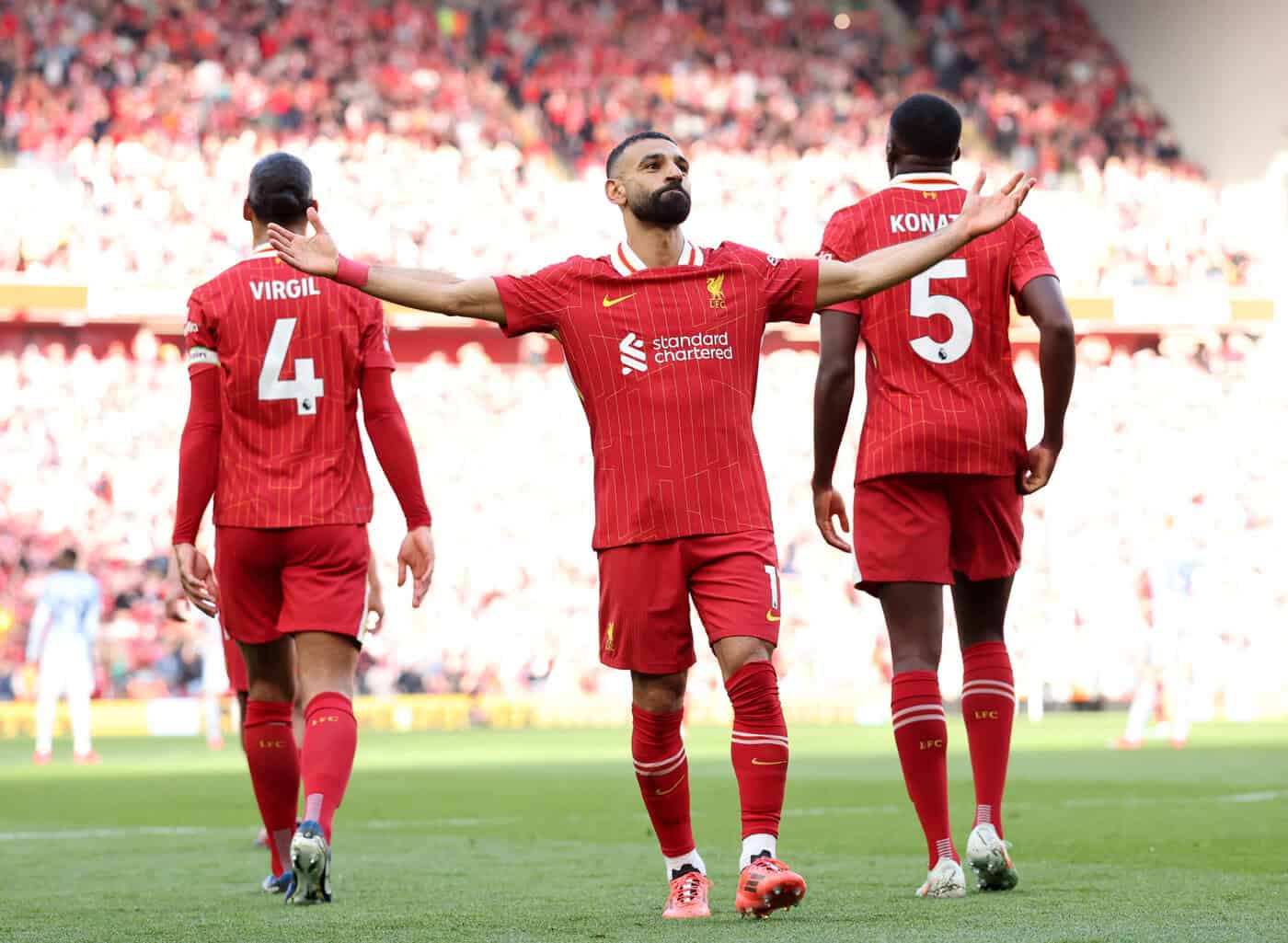 Liverpool zurück auf dem Thron: Reds zerlegen Tottenham und feiern den Meistertitel