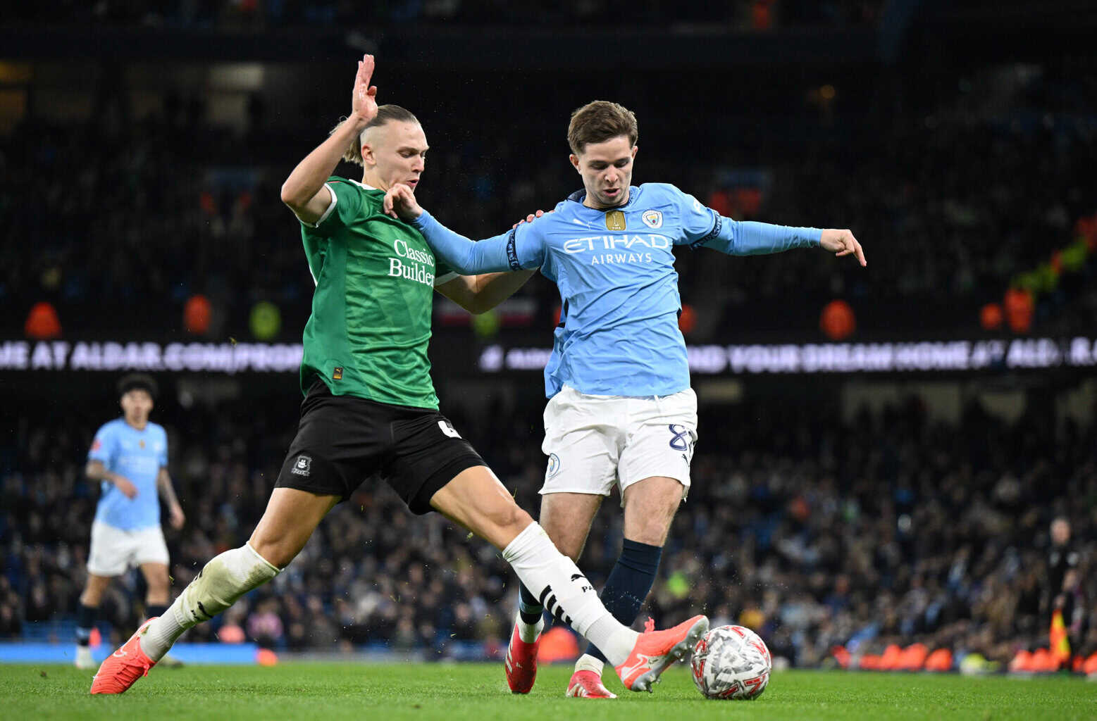 Leverkusen an ManCity-Offensivspieler McAtee interessiert – Werkself erhält prominente Konkurrenz
