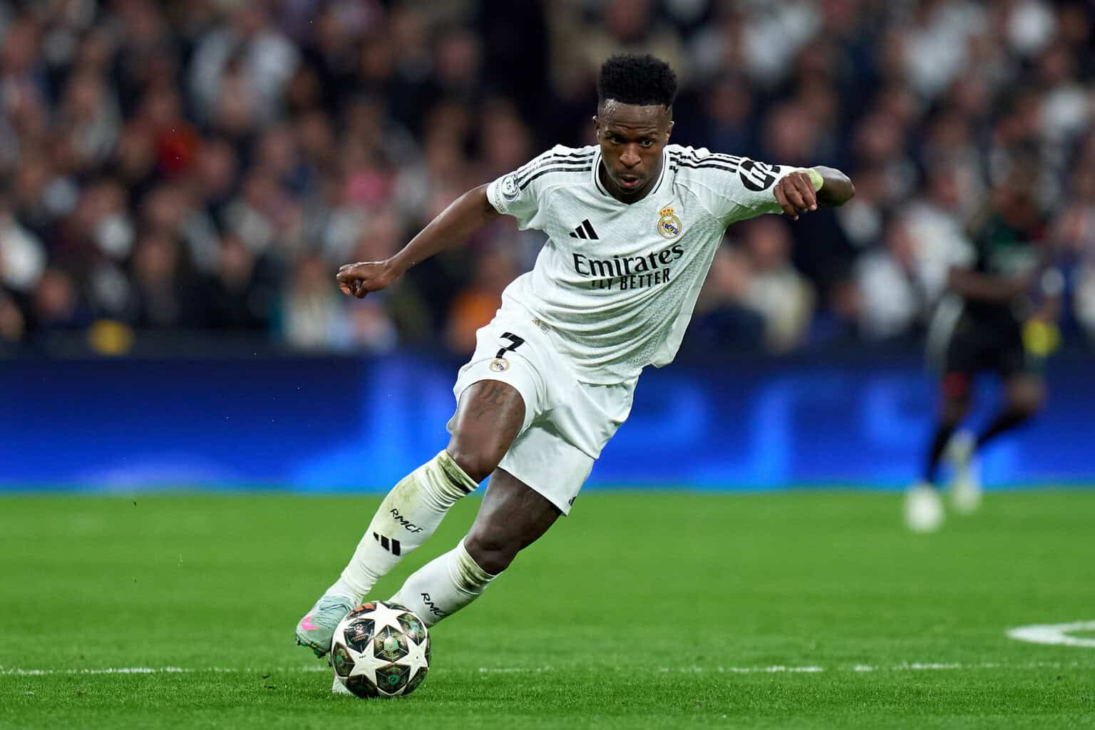 Vinicius Jr.: Nahende Real-Verlängerung dementiert – Saudi-Arabien lockte mit „größtem Vertrag der Geschichte“