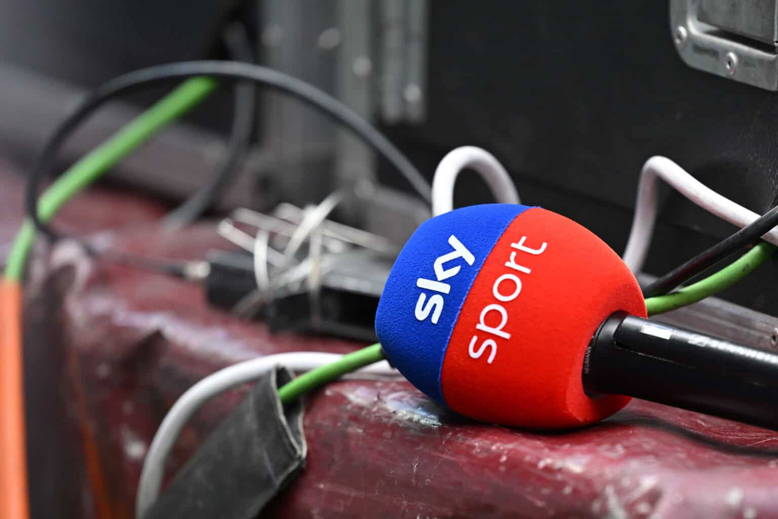 Nach Verlust der Rechte an DAZN: Sky-Plan zur Konferenz-Konkurrenz enthüllt!
