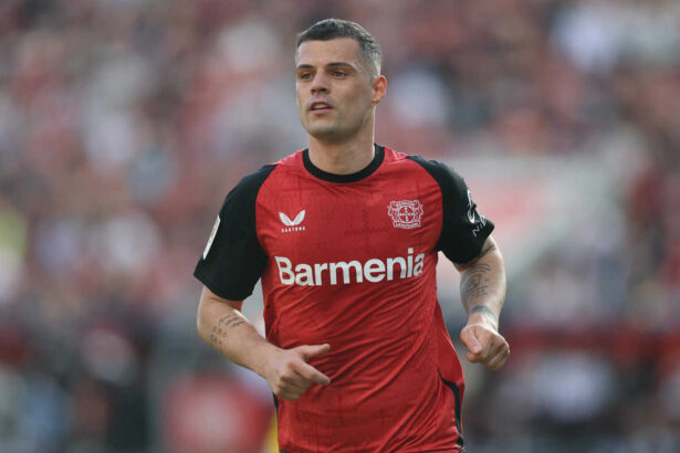 Xhaka Bayer 04 Leverkusen