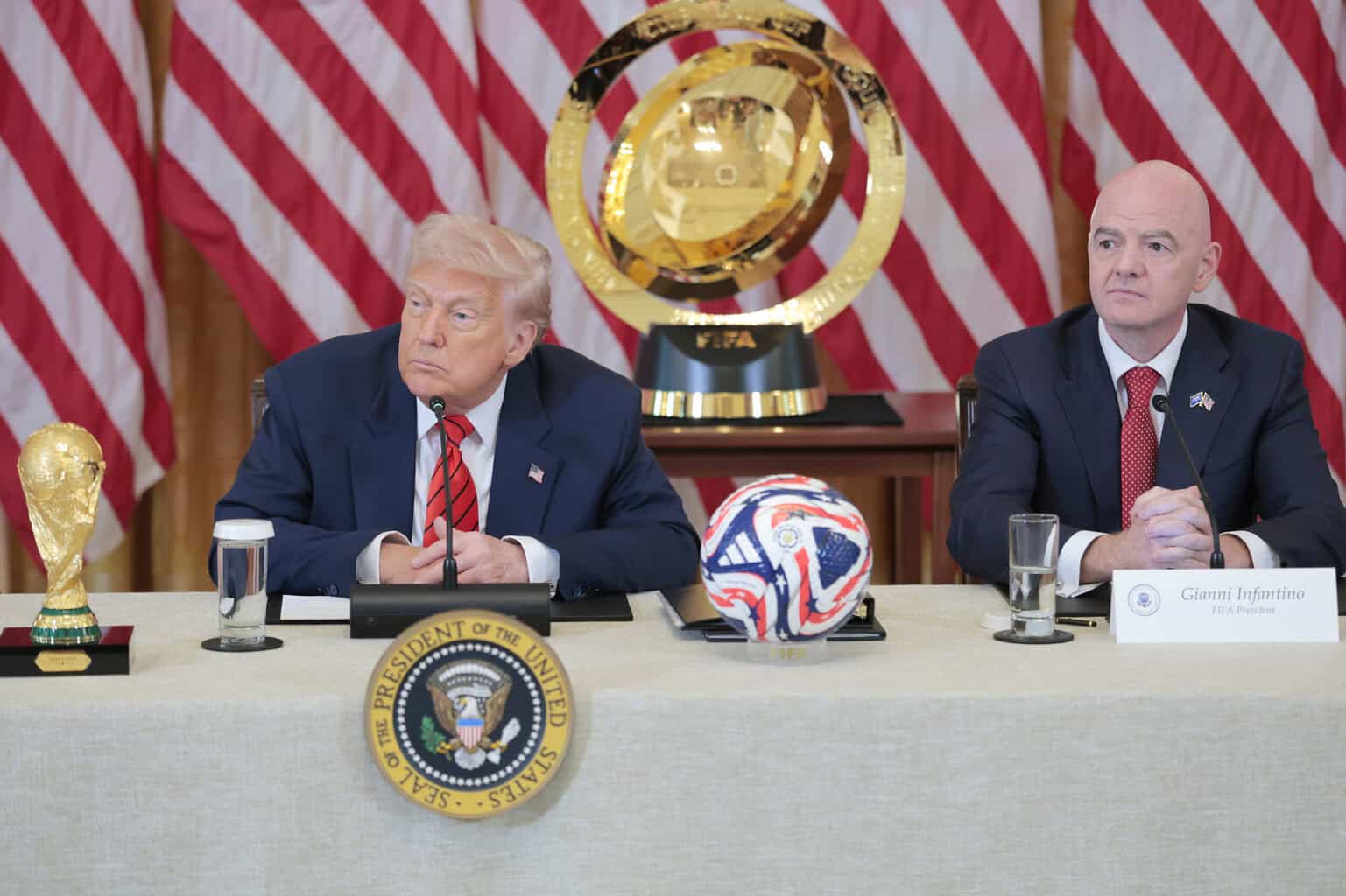 „Wir können es kaum erwarten“: Trump verspricht reibungslose WM 2026!