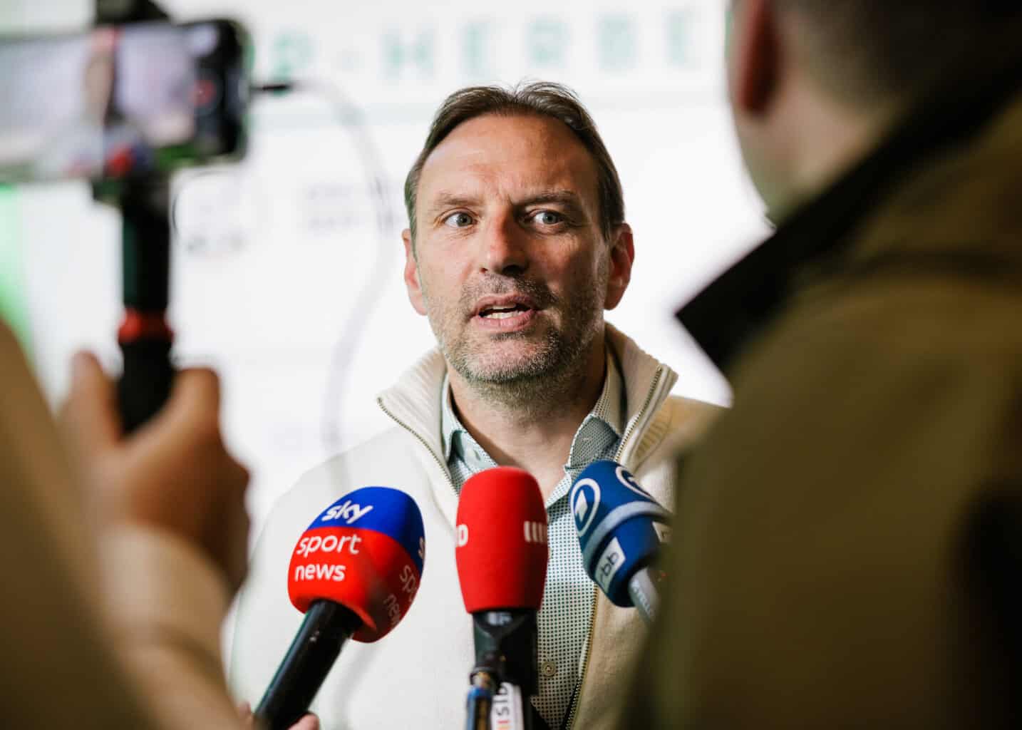 Ex-Leverkusener Nowotny über Wirtz: „Ergibt keinen Sinn, zu Bayern zu wechseln!“