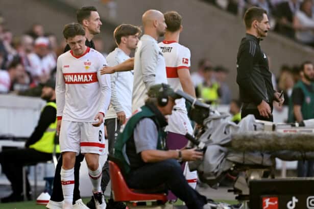 Angelo Stiller verlässt verletzt den Platz