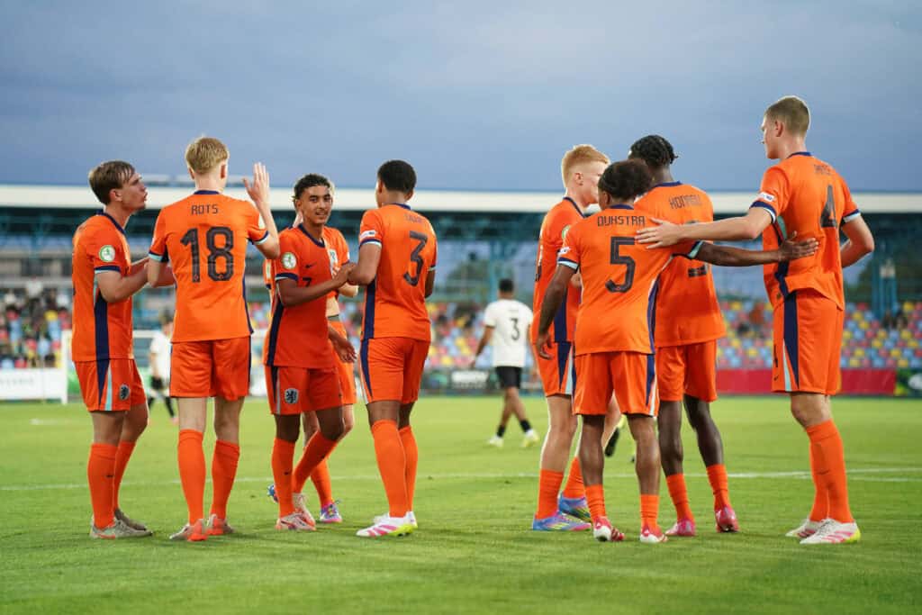 U19-EM