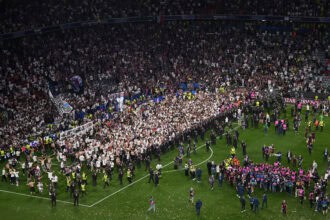 Der Platzsturm nach dem Champions-League-Finale