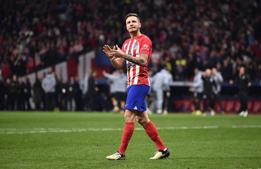 Saul Niguez klatscht