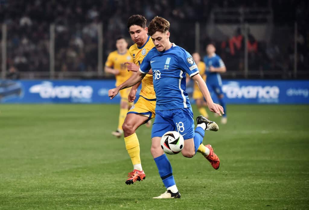 Giannis Konstantelias im Trikot der griechischen Nationalmannschaft