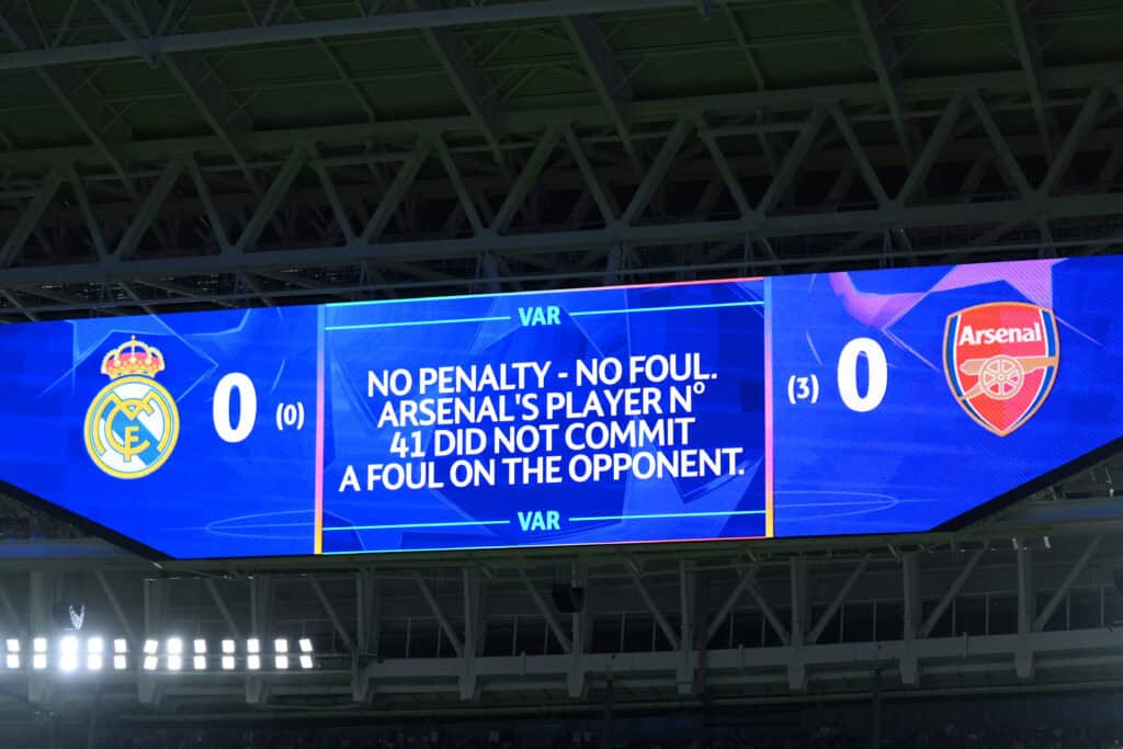 VAR, UEFA