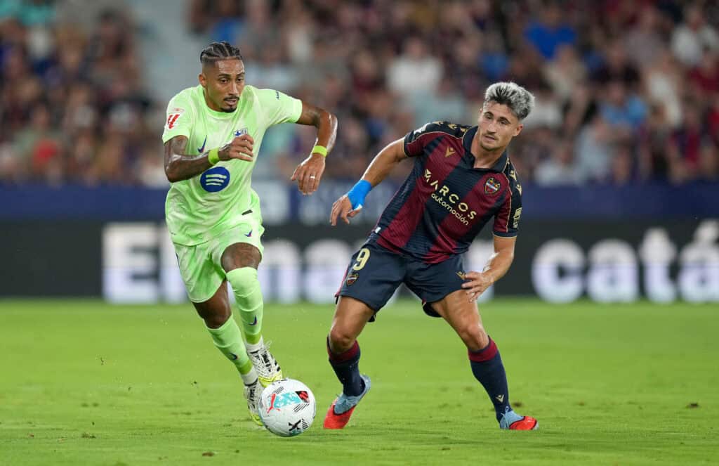 UD Levante, FC Barcelona