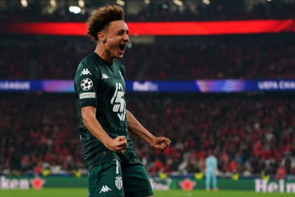 Eliesse Ben Seghir, Bayer 04 Leverkusen