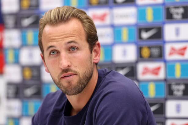 Harry Kane auf einer Pressekonferenz