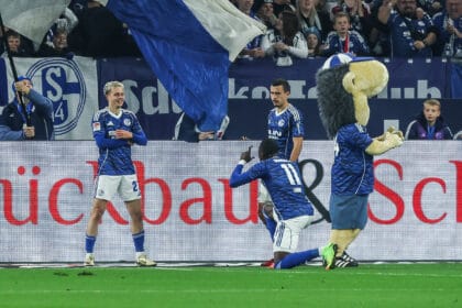 2. Bundesliga: Finn Porath bringt Schalke den Sieg.