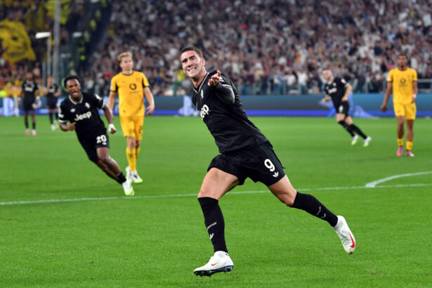 Borussia Dortmund, Juventus, Dusan Vlahovic