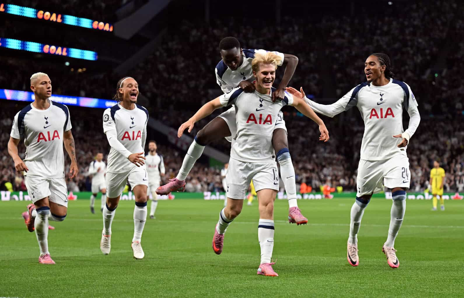 Tottenham Hotspur jubelt