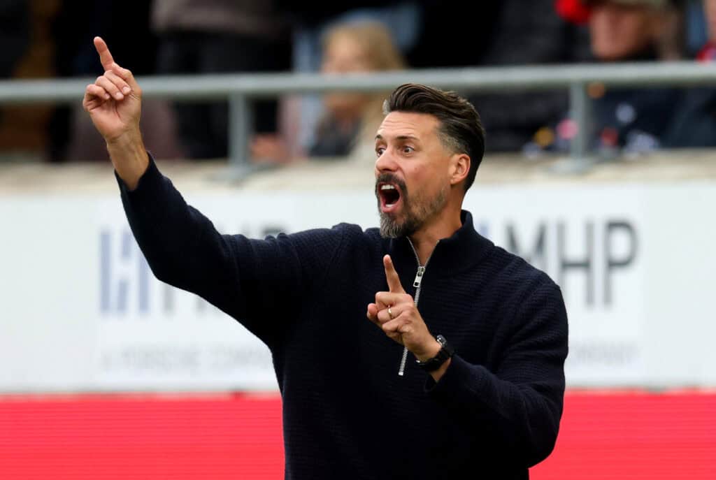 Sandro Wagner gestikuliert