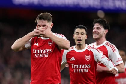 Victor Gyökeres jubelt