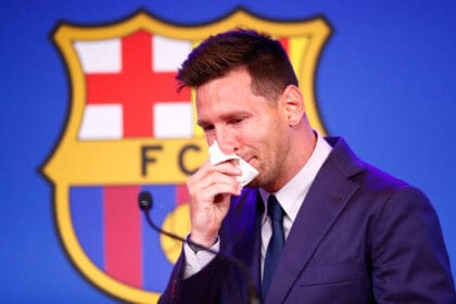 Lionel Messi verkündet unter Tränen seinen Abschied vom FC Barcelona