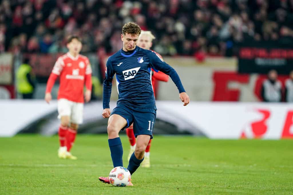 Fisnik Asllani