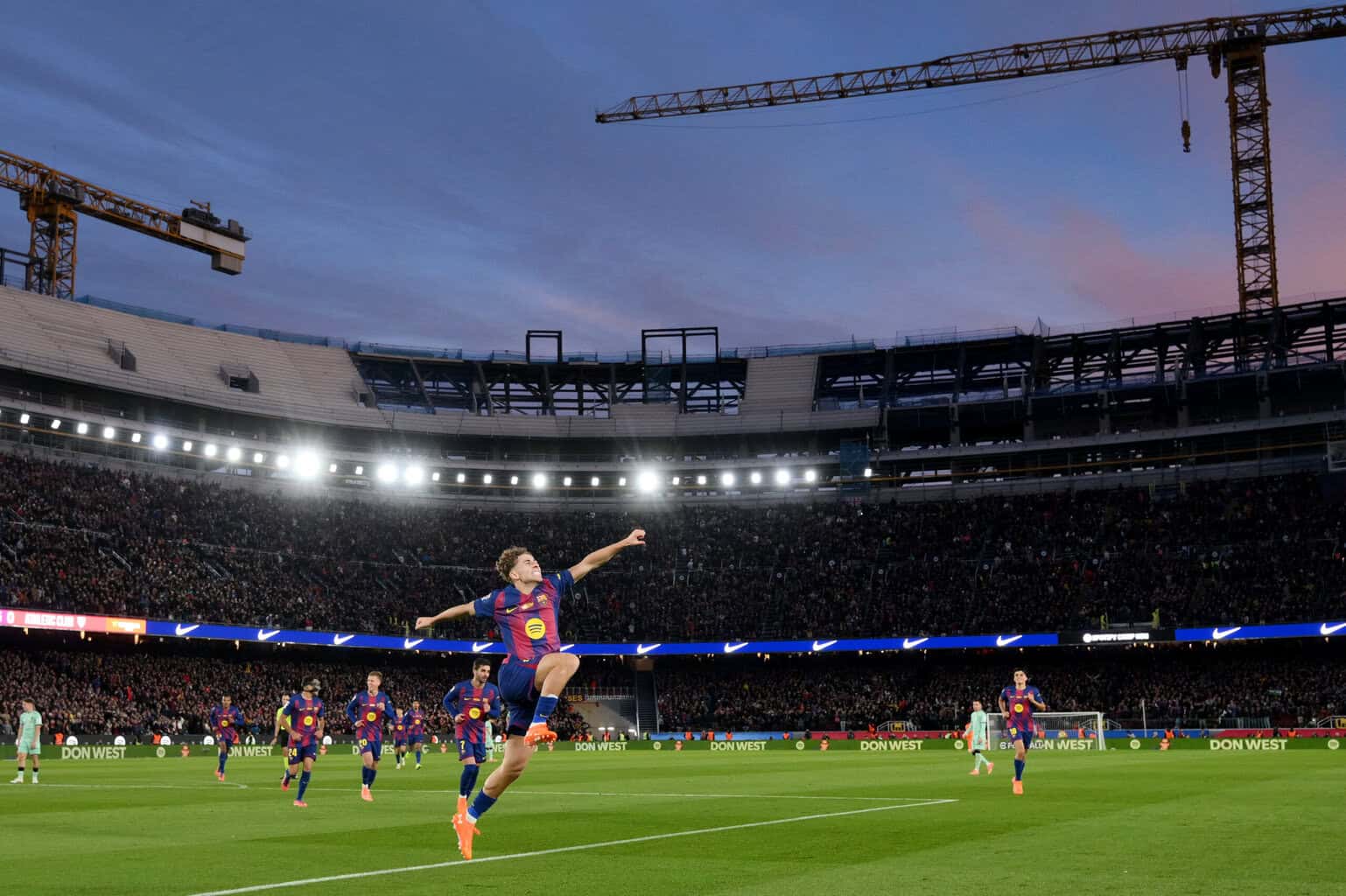 FC Barcelona, Camp Nou