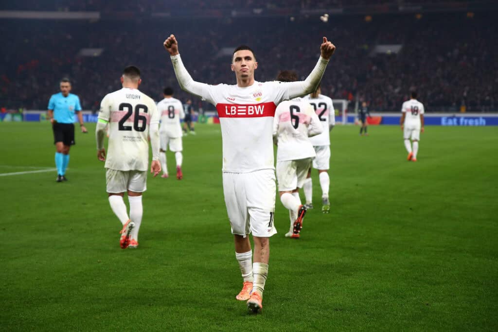 El Khannouss lässt Stuttgart jubeln!