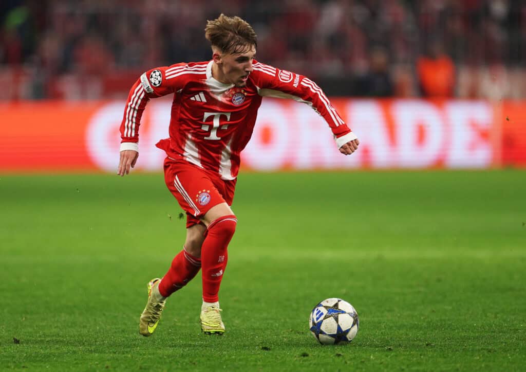 Lennart Karl am Ball