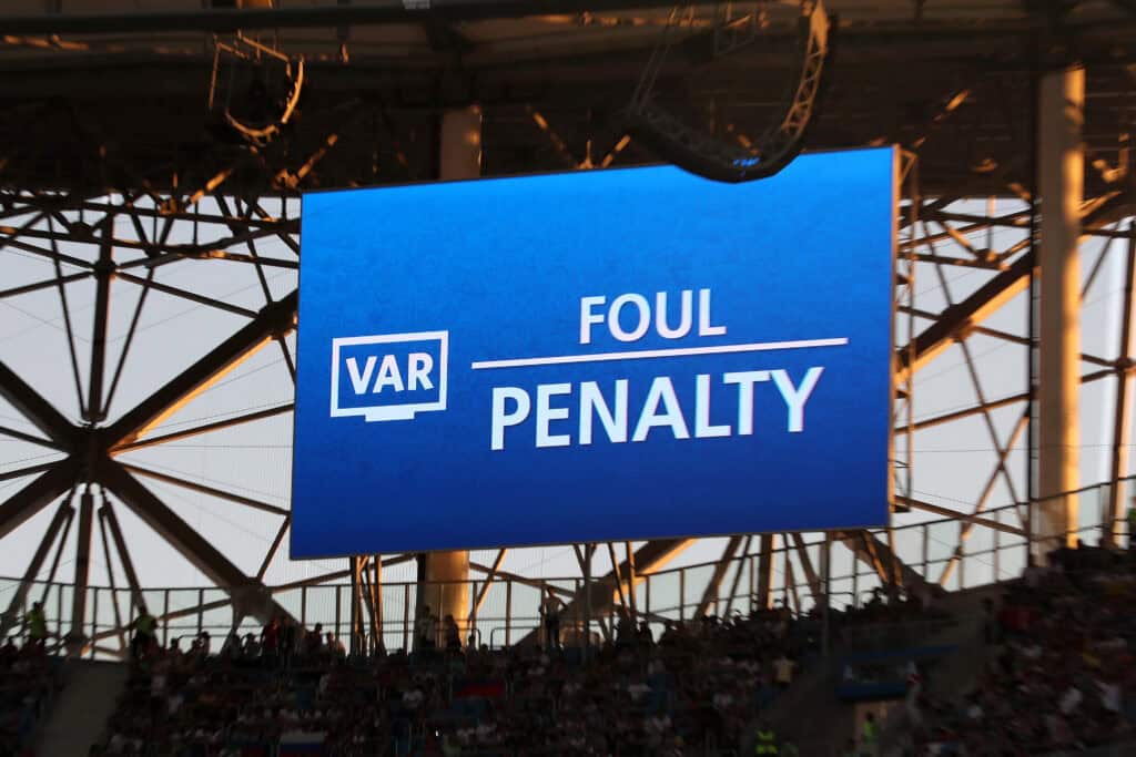 VAR, WM