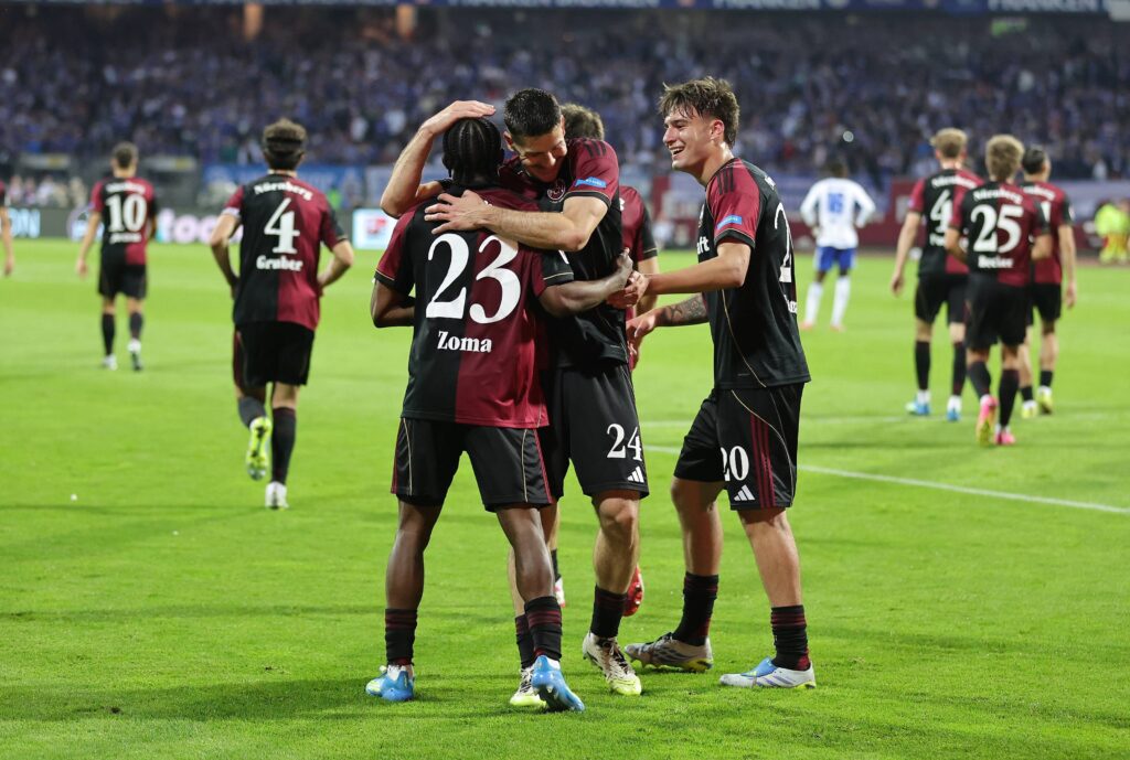 1. FC Nürnberg, Schalke 04