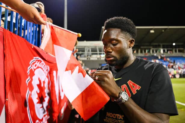 Alphonso Davies, Kanada