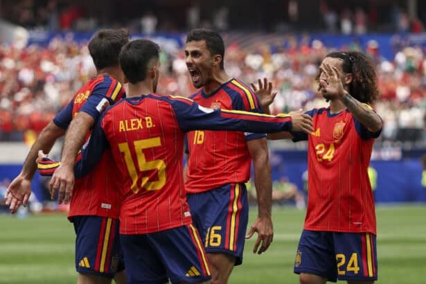 Spanien